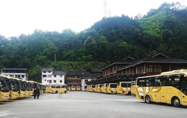 智慧赋能交旅融合 苏州金龙海格客车带你沿着高速看中国